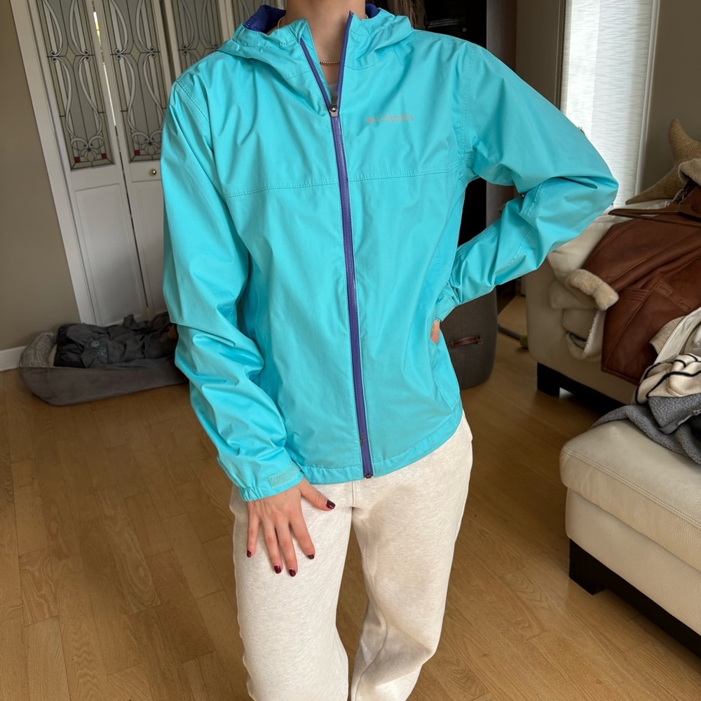 Columbia Kid’s Turquoise rain jacket